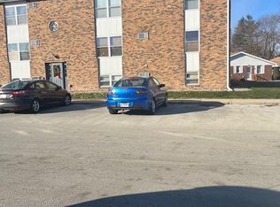 499 Ivy Ln #4, Bradley, IL 60915