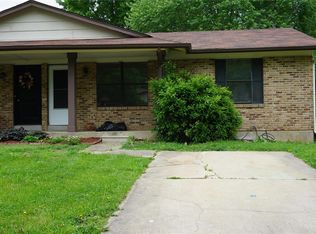 106 Timberbrook Dr, Saint Peters, MO 63376