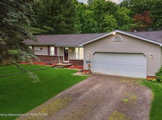 5848 S Saint Clair Rd, Saint Johns, MI 48879