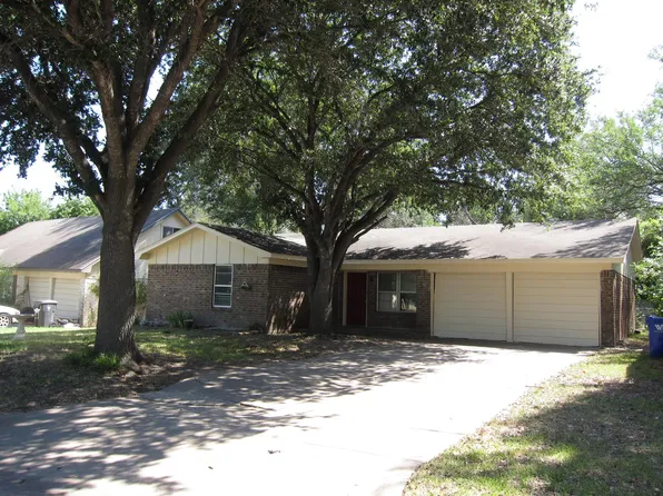 3500 Kenwood St, Waco, TX 76706