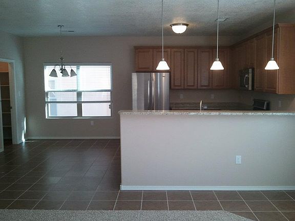 Kitchen & Breakfast Nook