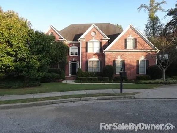 1303 Queensgate Ct SE, Smyrna, GA 30082