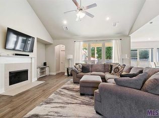 17617 Hoods Ridge Dr, Prairieville, LA 70769