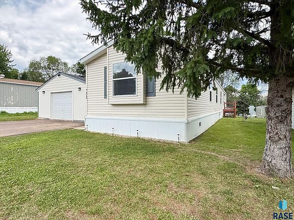 3rd image of 5708 W Thrush Pl