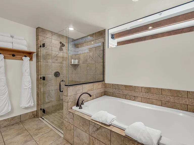 1476 Newpark Blvd — Photo 23