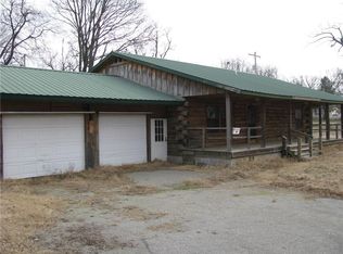 302 N 8th St, Okemah, OK 74859