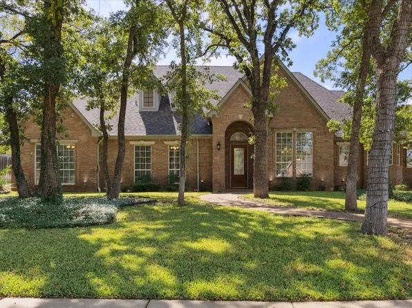 1008 Ohio Ct, Kennedale, TX 76060