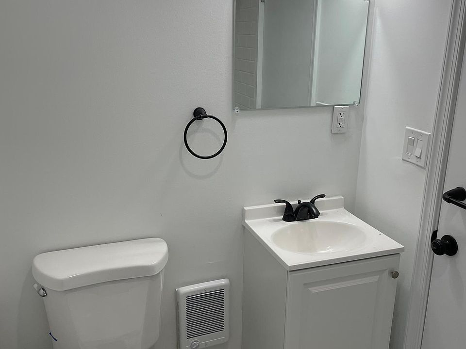 1st image of 1801 Wylie St Floor 2