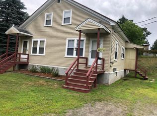 119 York St, Millinocket, ME 04462