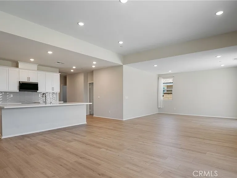 13925 Mesa View Dr — Photo 9