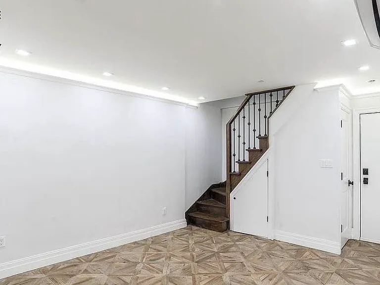 43 Columbia Pl #1L — Photo 6