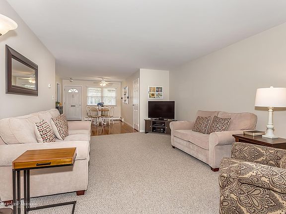 5th image of 3140 Wilshire Ln