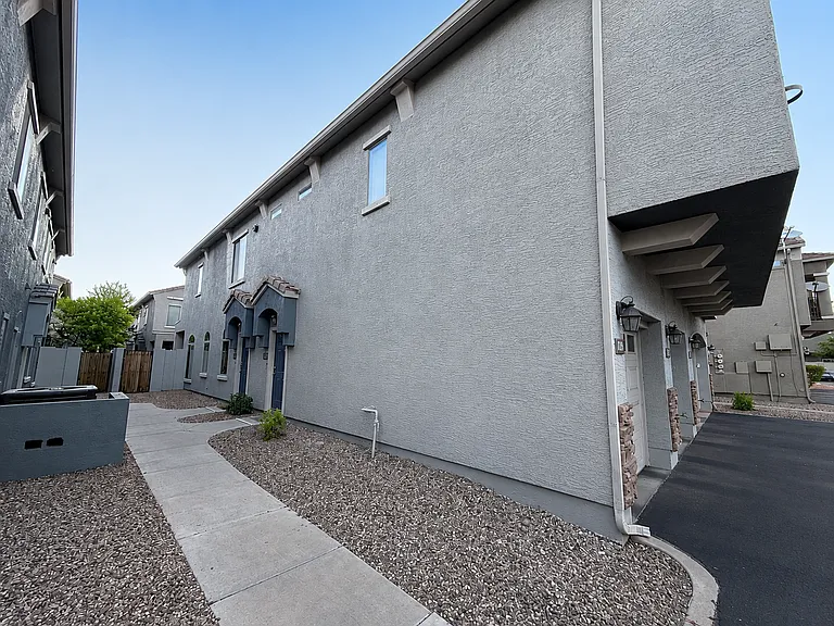 2402 E 5th St #1720 — Photo 10