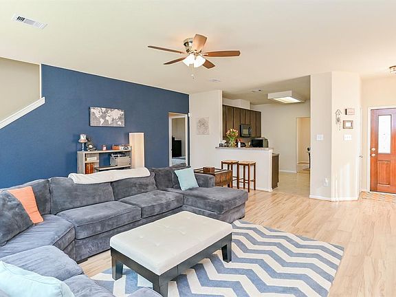 3rd image of 4235 Taverns Corner Ln