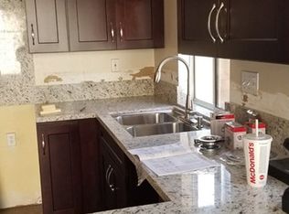 819 Peachtree Way, Pomona, CA 91767