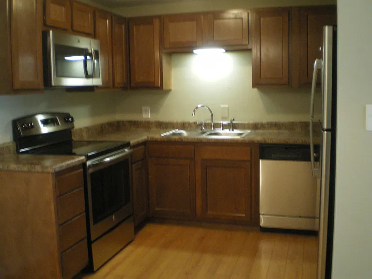 Winkworth Apartment Homes — Photo 3