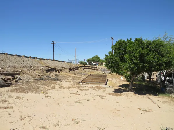1184 S Madison Ave, Yuma, AZ 85364