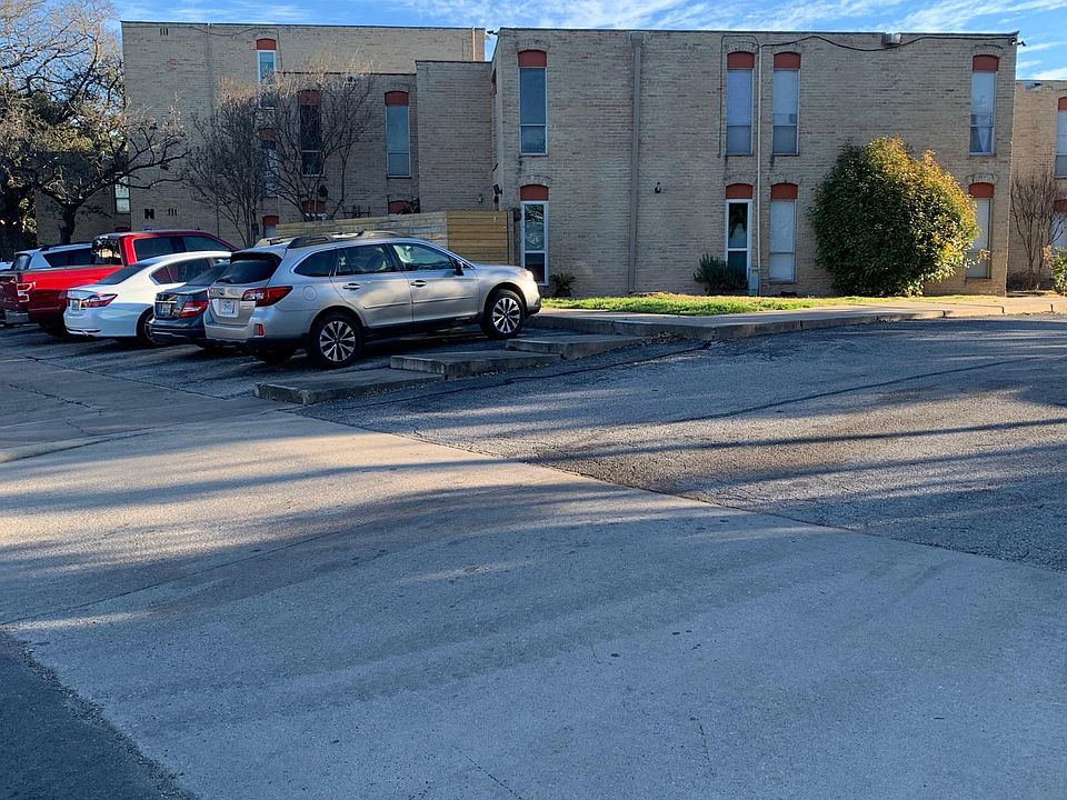 1st image of 3431 N Hills Dr APT 224
