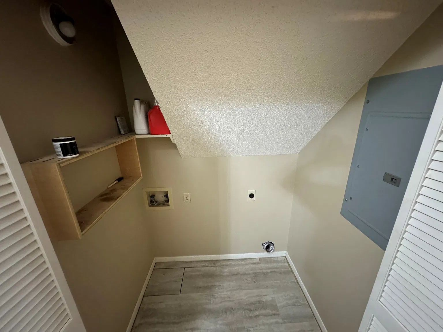 3 bed, 1300 sqft, $1,550 — Photo 3