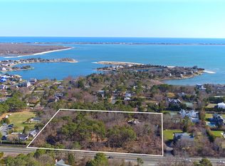 310 Montauk Hwy, Southampton, NY 11968