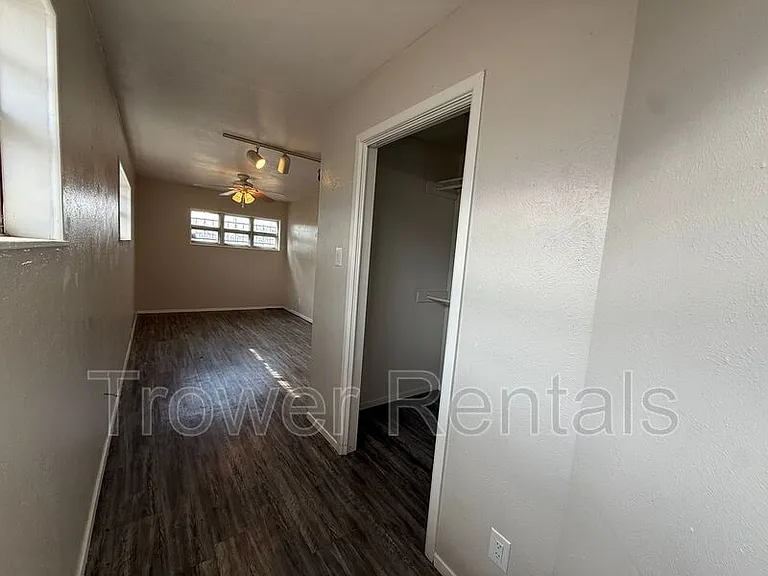 3728 Holley Ave — Photo 16