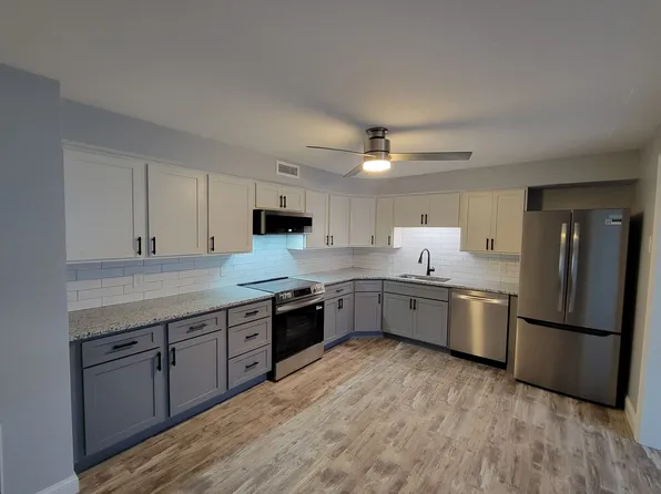 120 15th St, Fall River, MA