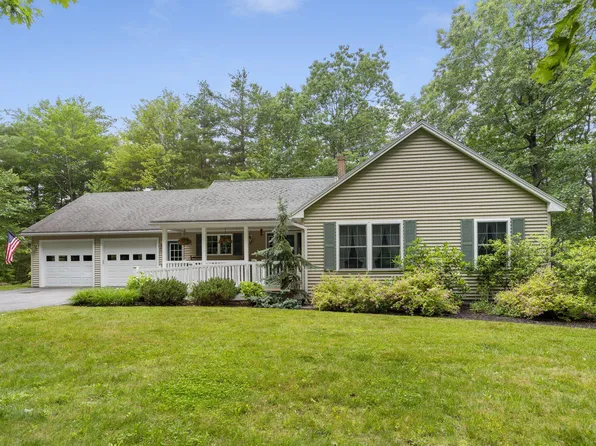 16 Autumn Crossing, Gray, ME 04039