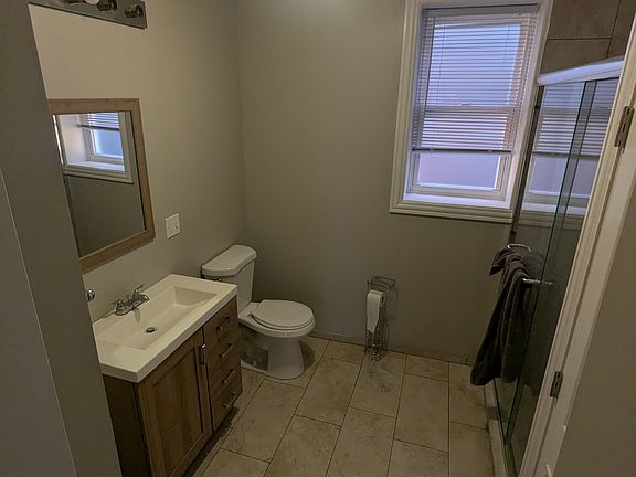 3rd image of 5334 W Argyle St APT 2