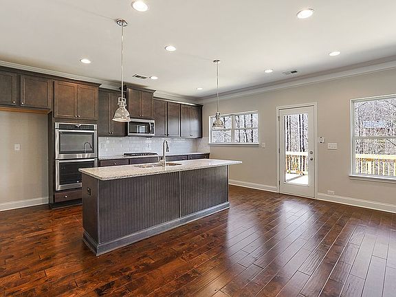 Spectacular, wooded views