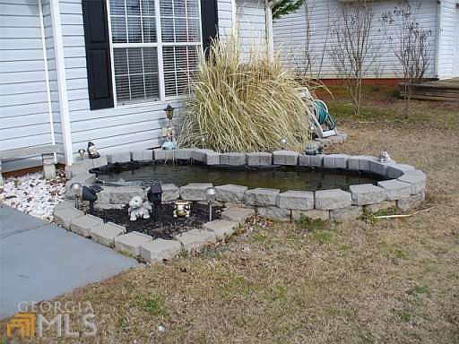 3rd image of 21 Canterbury Dr
