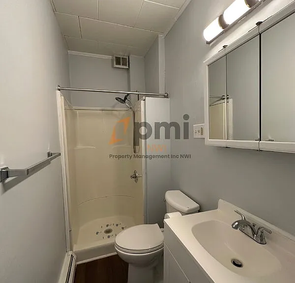 1122 Spring St #A — Photo 8