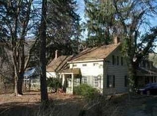 25 Thiells Rd, Stony Pt, NY 10980