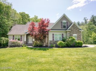 6214 Johnston Rd, Albany, NY 12203