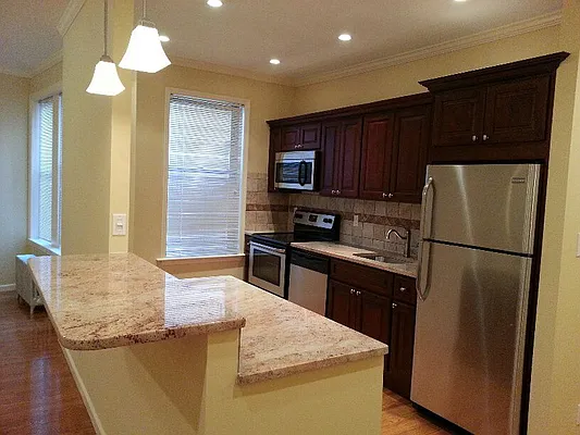 Rented by S&R Properties | media 27