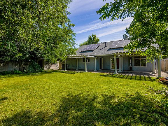 5th image of 5512 Mill Pond Ln