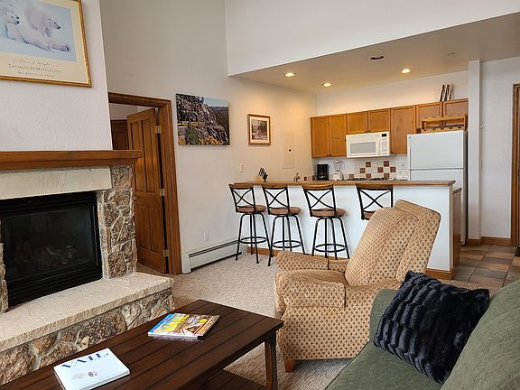 3rd image of 240 Chapel Pl #327