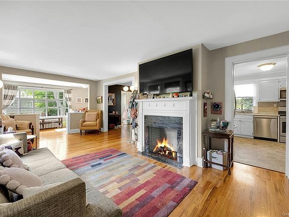 5th image of 18 Wallace St