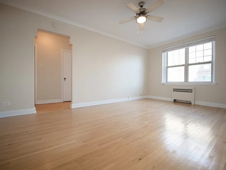 250 Broadway Ave #2 — Photo 20