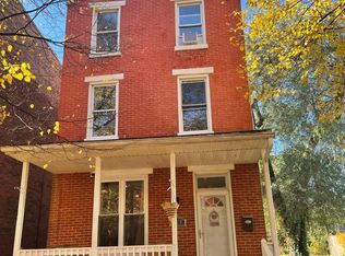 220 N 15th St, Harrisburg, PA 17103