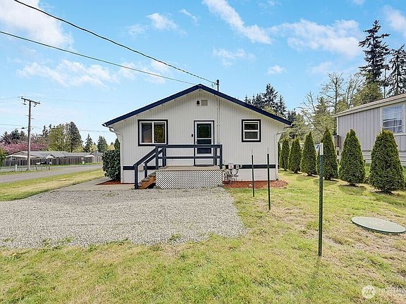 4th image of 3740 Paradise Bay Rd