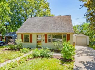 4369 Crawford Dr, Madison, WI 53711