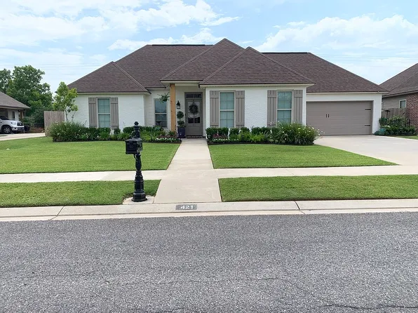 421 Hillbrooke Dr, Broussard, LA 70518