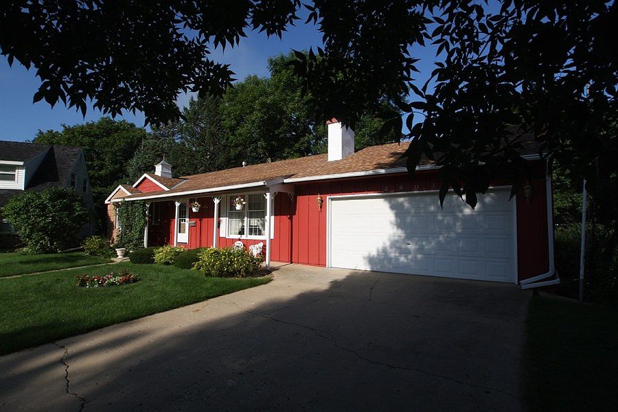 1st image of 2510 Jackson Cir