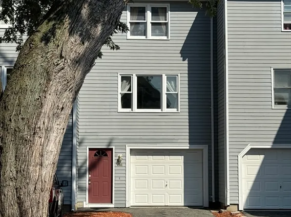 26 Doane St APT C, Lowell, MA 01851