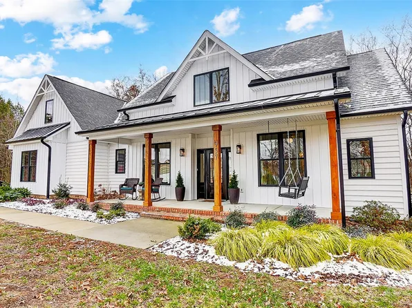 957 Hathcock Glen Dr, Oakboro, NC 28129