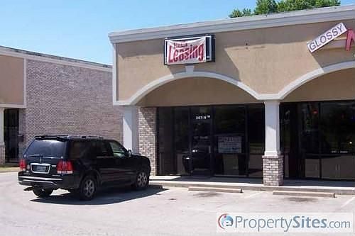 1st image of 367 Vann Dr Ste H