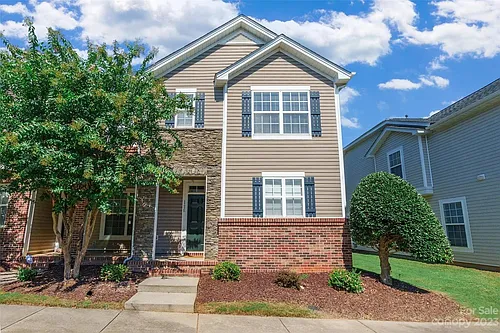 121 Walnut Cove Dr #E Photo 1