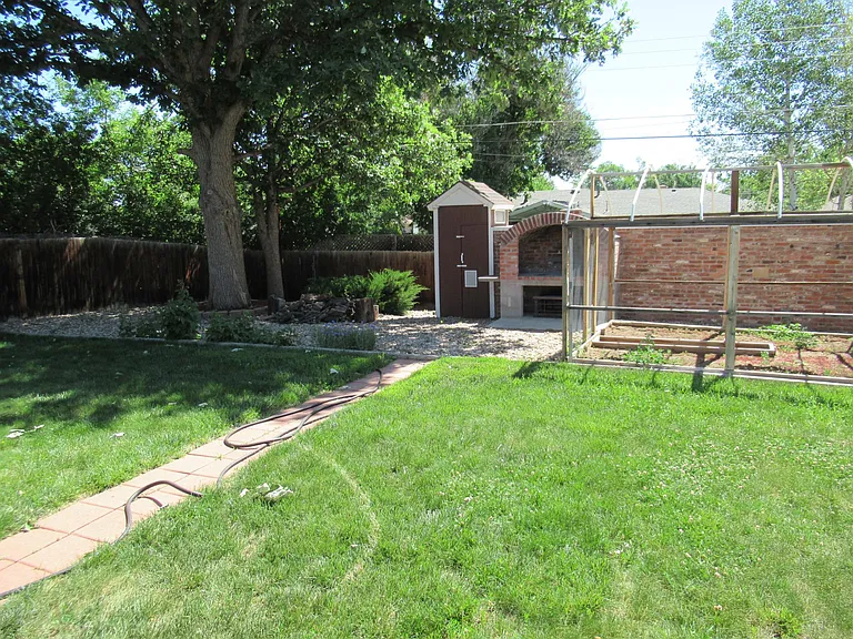 6678 S Logan St — Photo 10