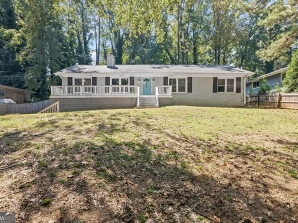 2790 Collier Dr NW, Atlanta, GA 30318