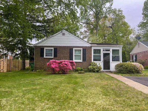 502 Sharpley Ln, Wilmington, DE 19803